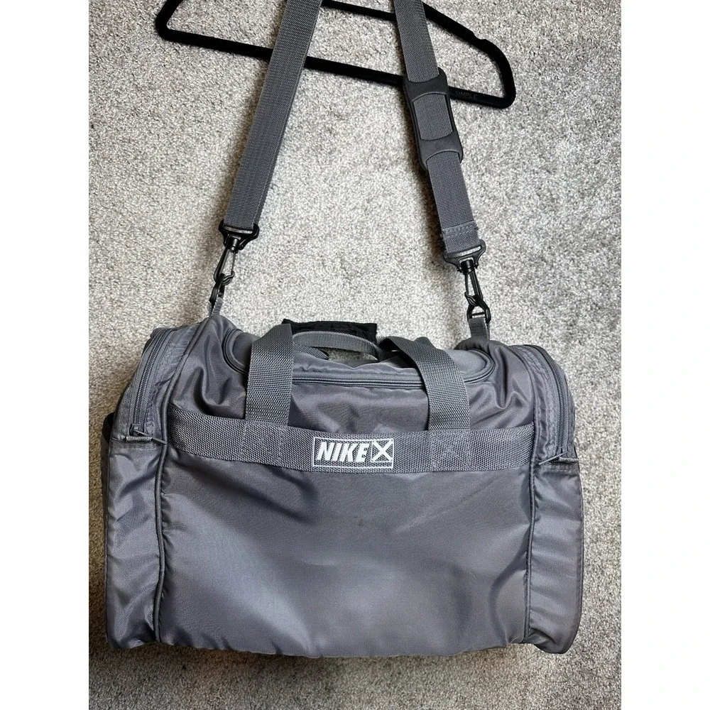 Vintage 80s 90s Nike X Sports Ball Equipment Duffel Bag Gray Basketball 18